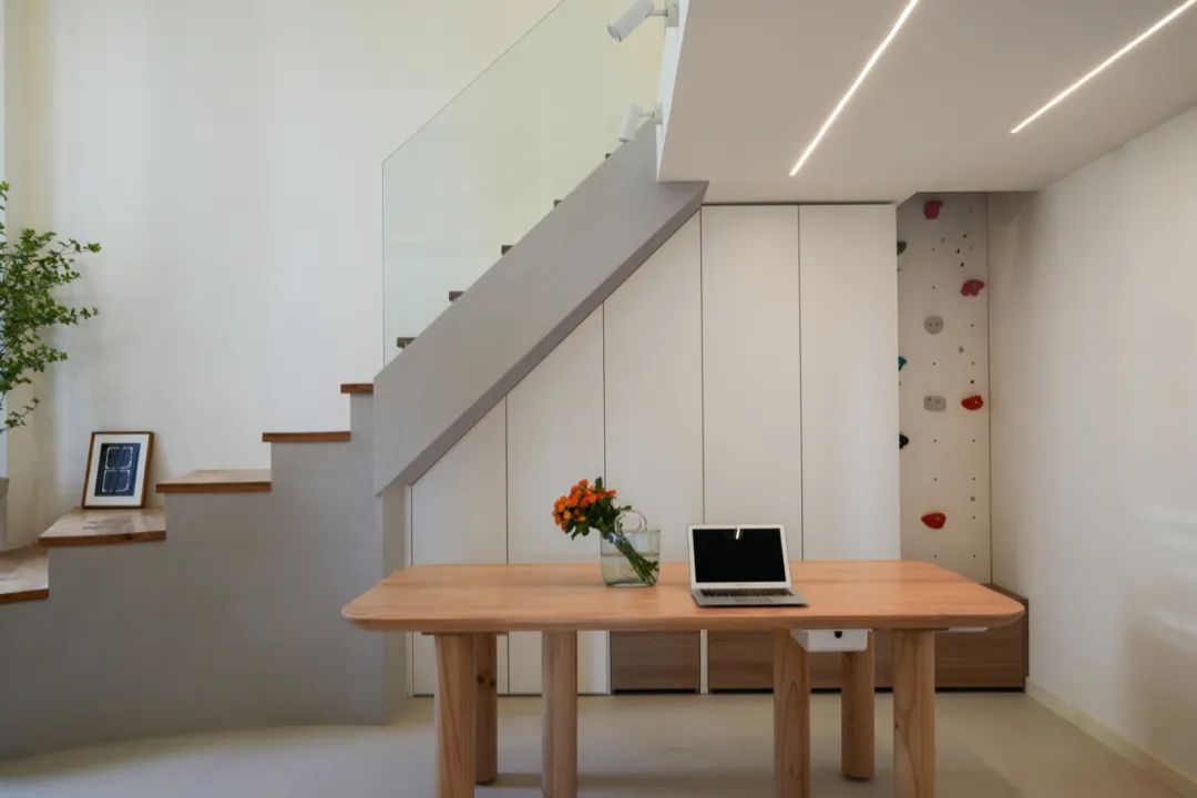 42m²复式loft空间设计