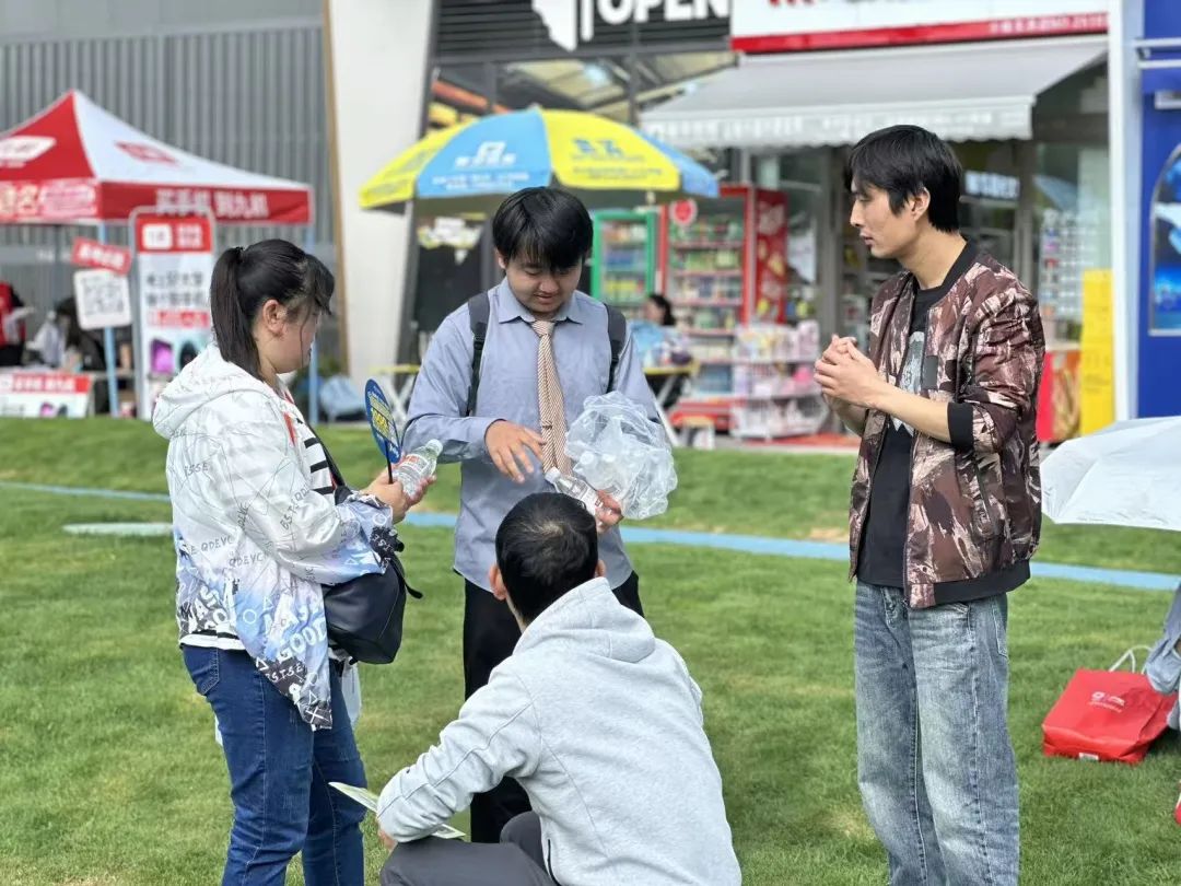 昆明装修公司·木菲筑家 让爱成长·木菲装饰·高考爱心助力 | 22年坚守品质,为梦想护航!
