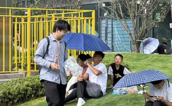 昆明装修公司·木菲筑家 让爱成长·木菲装饰·高考爱心助力 | 22年坚守品质，为梦想护航！